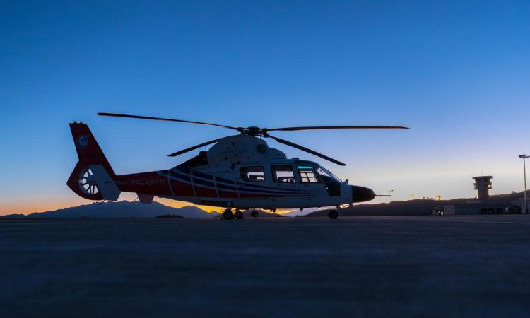 AC312E正是针对高原市场需求而研制的一款轻型民用直升机，预计2018年完成适航取证工作并投入市场。（岳书华 摄）