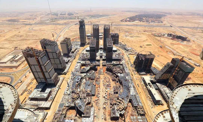 其中最为瞩目的就是标志塔项目，其塔冠最高点达385.8米，成为非洲第一高楼。