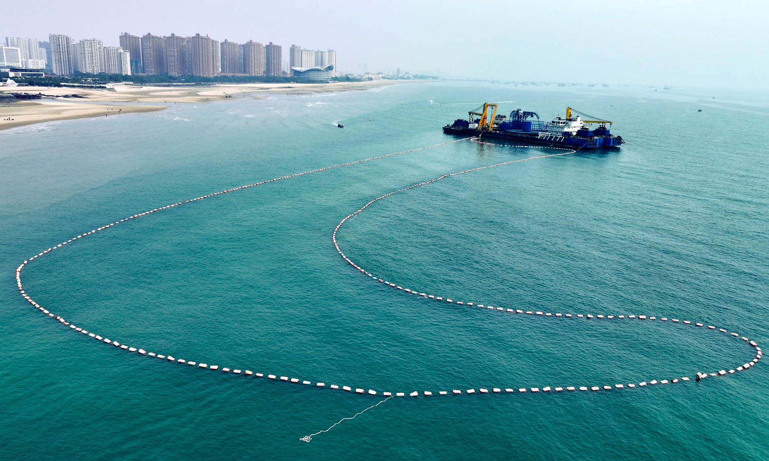 北部湾首个220千伏跨海联网工程投运