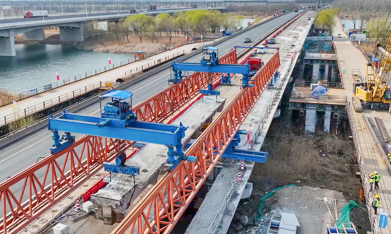 京津塘高速（天津段）改扩建工程迎来关键节点