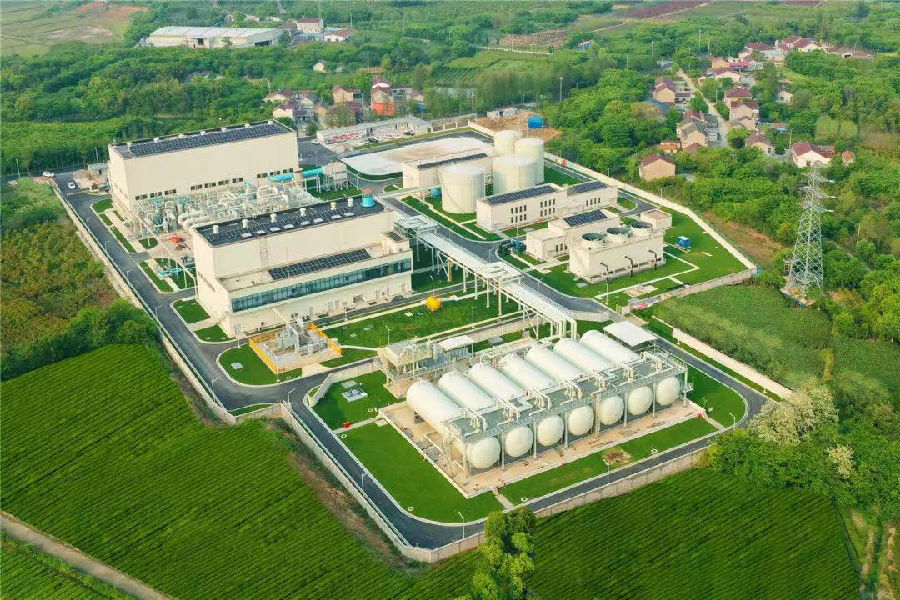 世界首座非補燃壓縮空氣儲能電站在江蘇建成投產