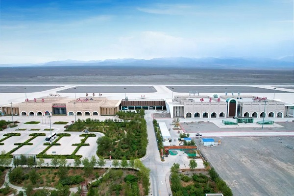 中建三局承建的新疆吐鲁番机场改扩建项目全面竣工
