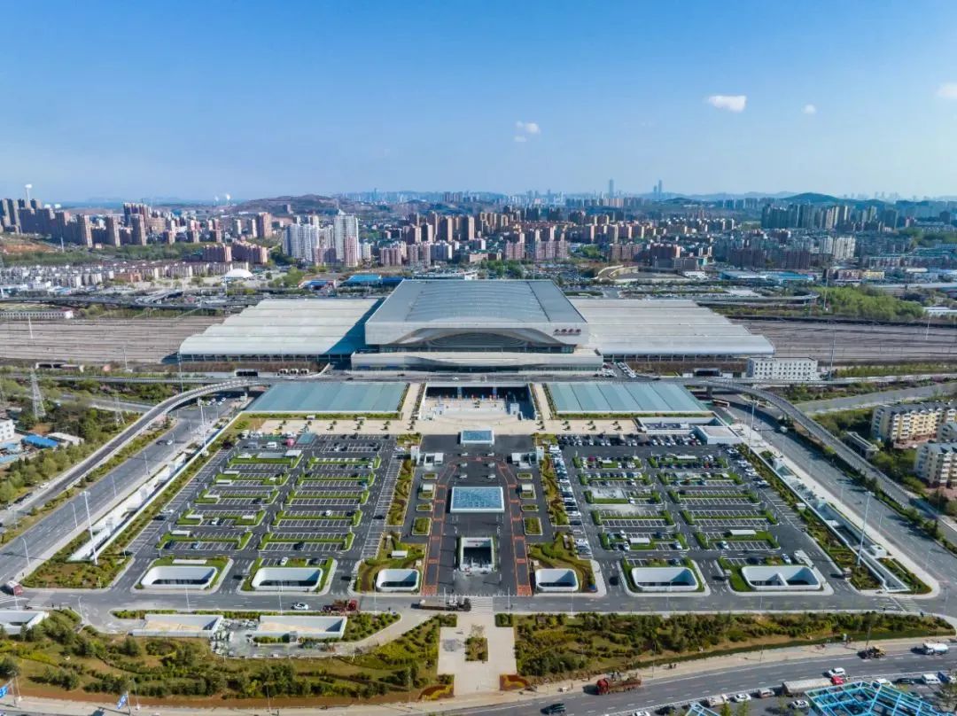 大连北站综合交通枢纽工程投入使用 中国建筑承建