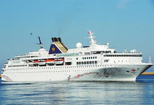 辽渔集团中华泰山号邮轮开通三亚-菲律宾航