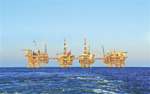 截至2019年底,中国海油累计供应海上天然气468亿立方米—— 中海油:建“绿色油田”守护海洋-《国资报告》杂志