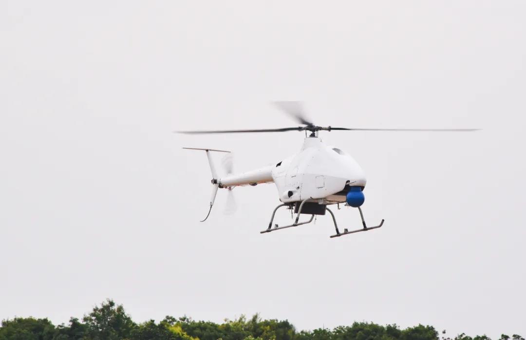 AR500C高原型无人直升机最大起飞重量500千克，起飞高度5000米，使用升限6700米，续航时间约5小时，最大平飞速度170千米/时，最大巡航速度165千米/时。AR500C高原型无人直升机是在AR500B无人直升机的技术基础上研制的一款高原型无人直升机，以高原地区为主战场，实现全疆域覆盖使用， 主要用于侦察、电子侦察、通信中继等任务。